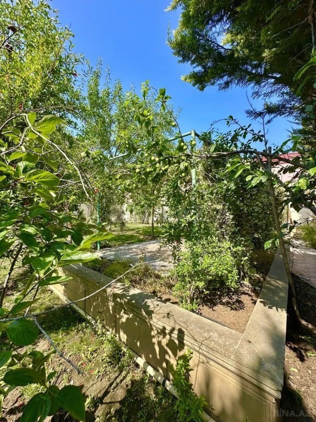 Satılır 7 otaqlı həyət evi 500 m²