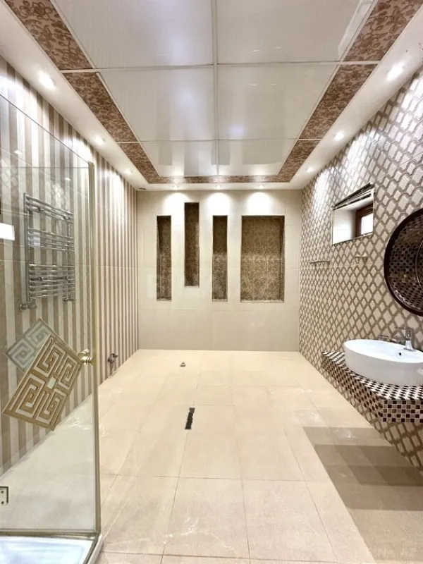 Satılır 7 otaqlı həyət evi 500 m²