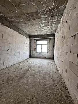 Satılır 5 otaqlı mənzil 253 m²