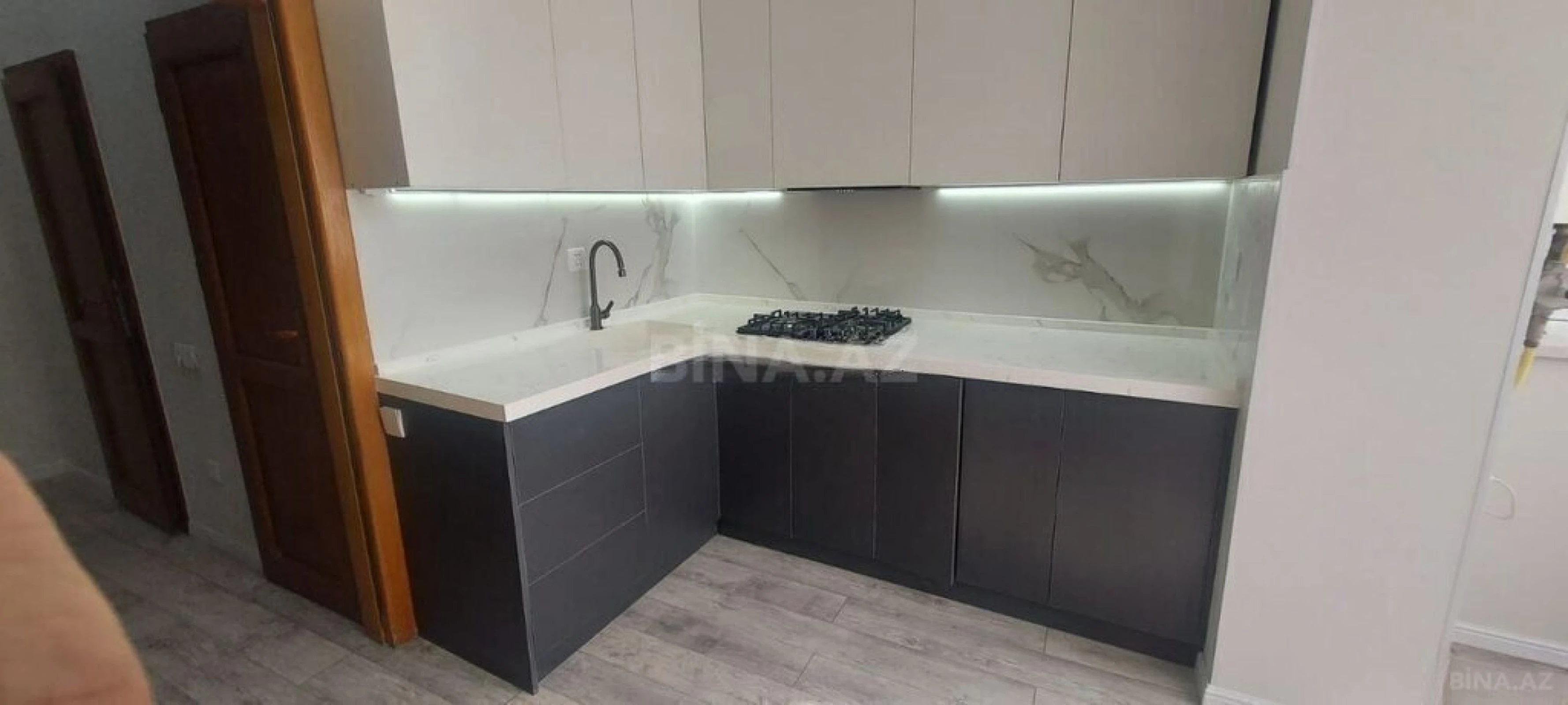 Satılır 3 otaqlı mənzil 90 m²