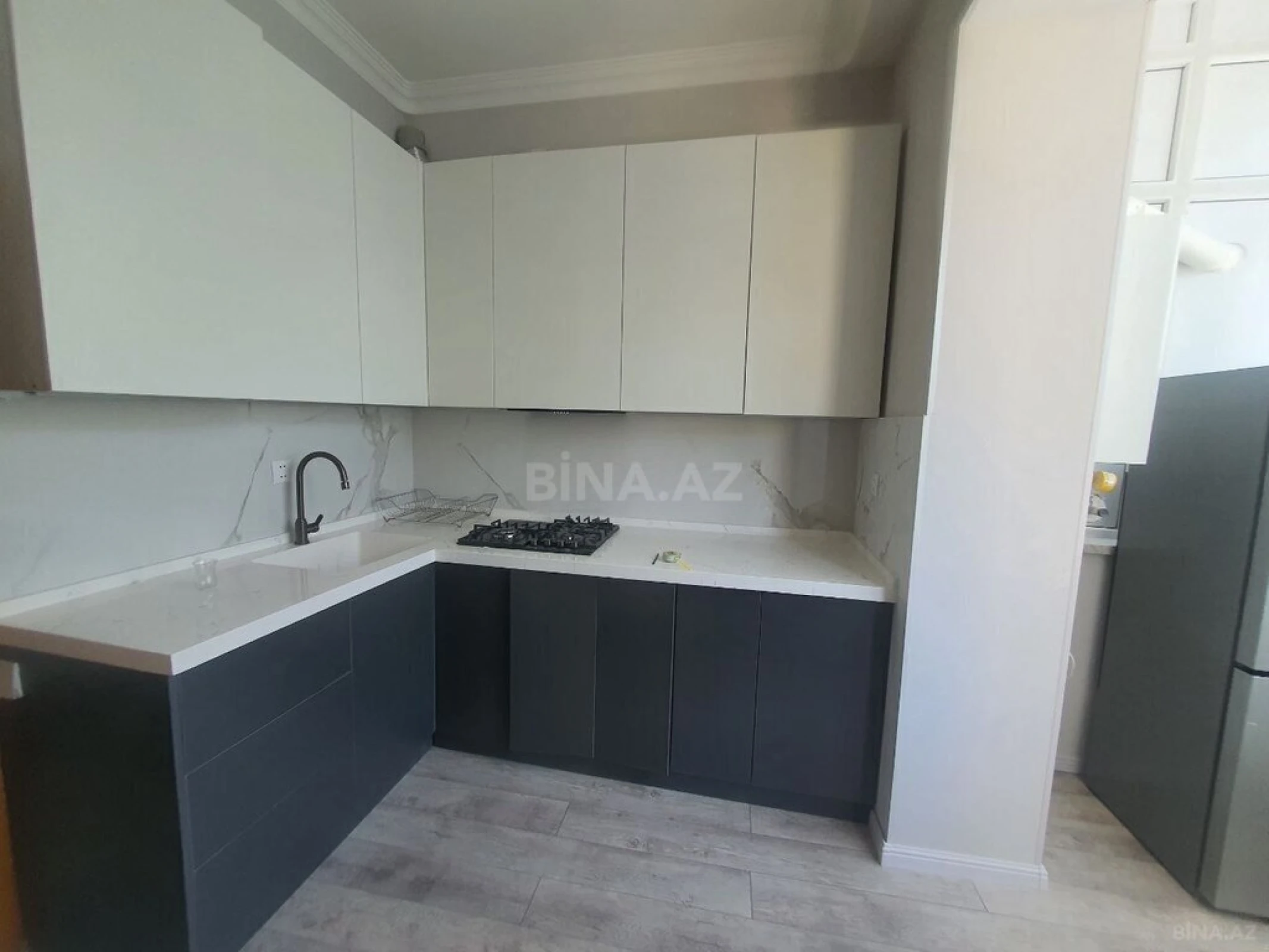 Satılır 3 otaqlı mənzil 90 m²
