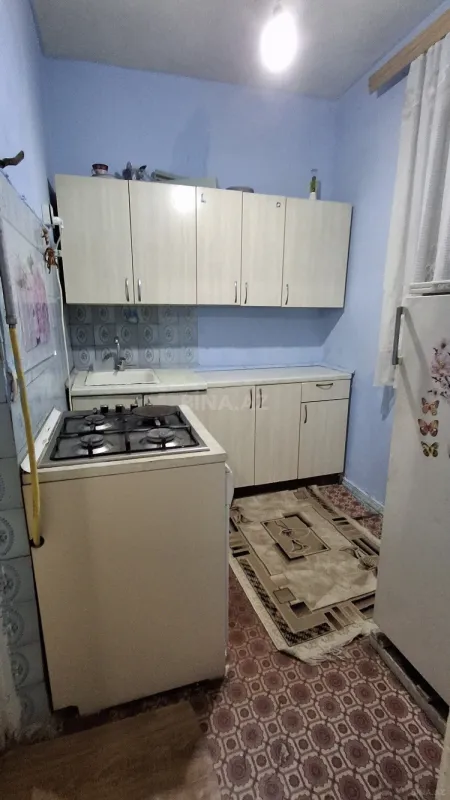 Kirayə verilir 2 otaqlı mənzil 45 m²