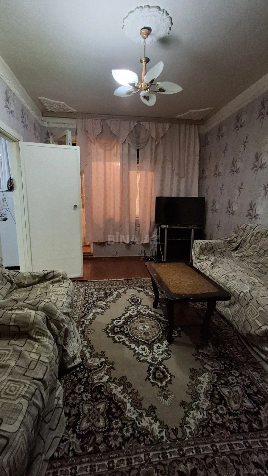 Kirayə verilir 2 otaqlı mənzil 45 m²