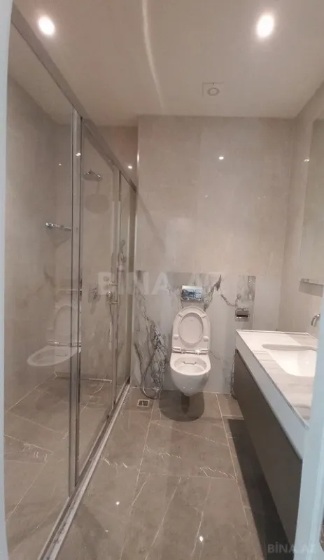 Kirayə verilir 1 otaqlı mənzil 60 m²