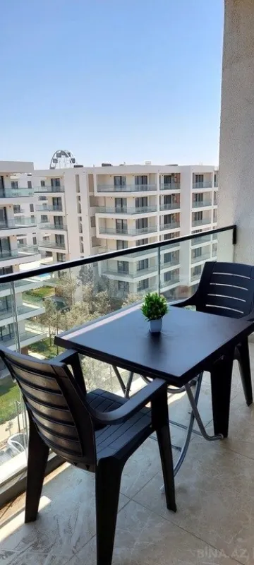 Kirayə verilir 1 otaqlı mənzil 60 m²