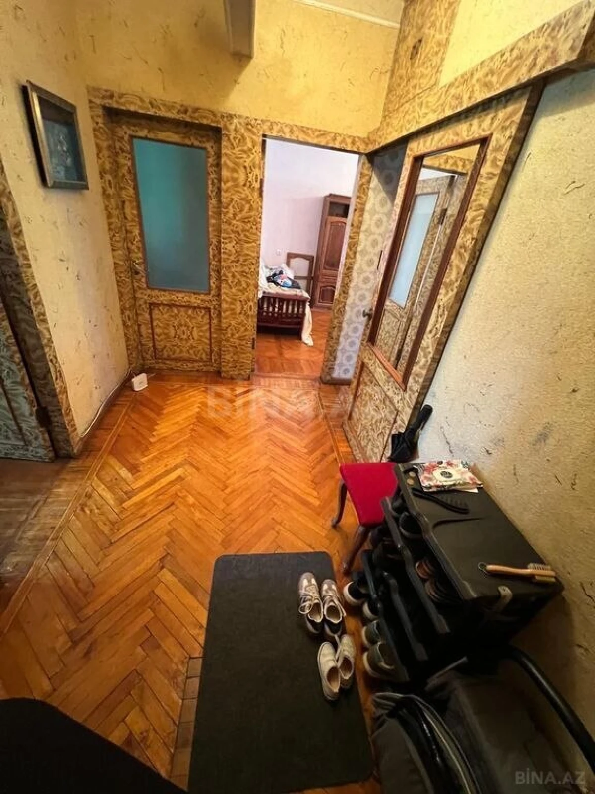 Satılır 4 otaqlı mənzil 100 m²