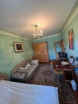Satılır 4 otaqlı mənzil 100 m²