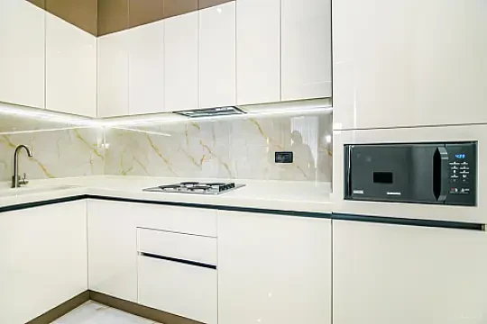 Kirayə verilir 2 otaqlı mənzil 100 m²