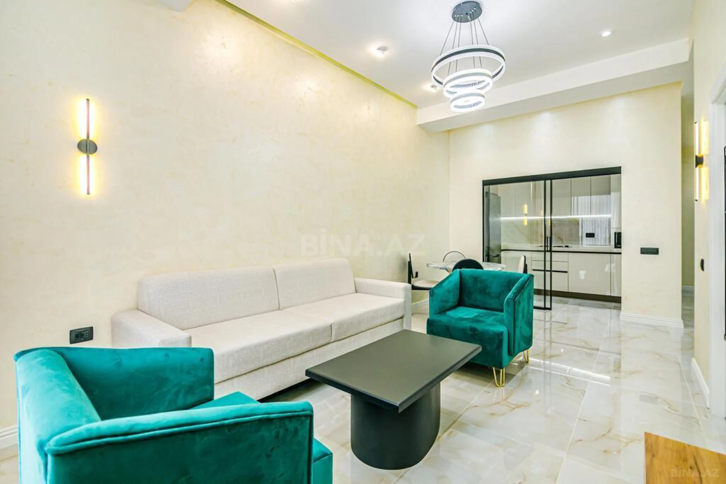 Kirayə verilir 2 otaqlı mənzil 100 m²