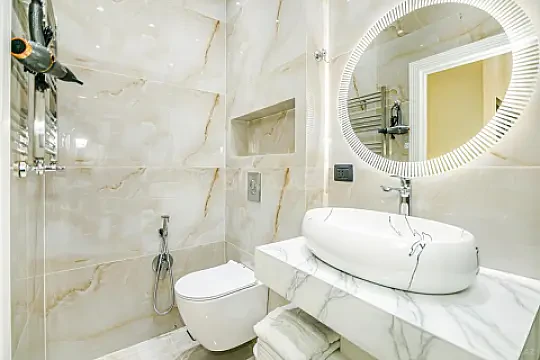 Kirayə verilir 2 otaqlı mənzil 100 m²