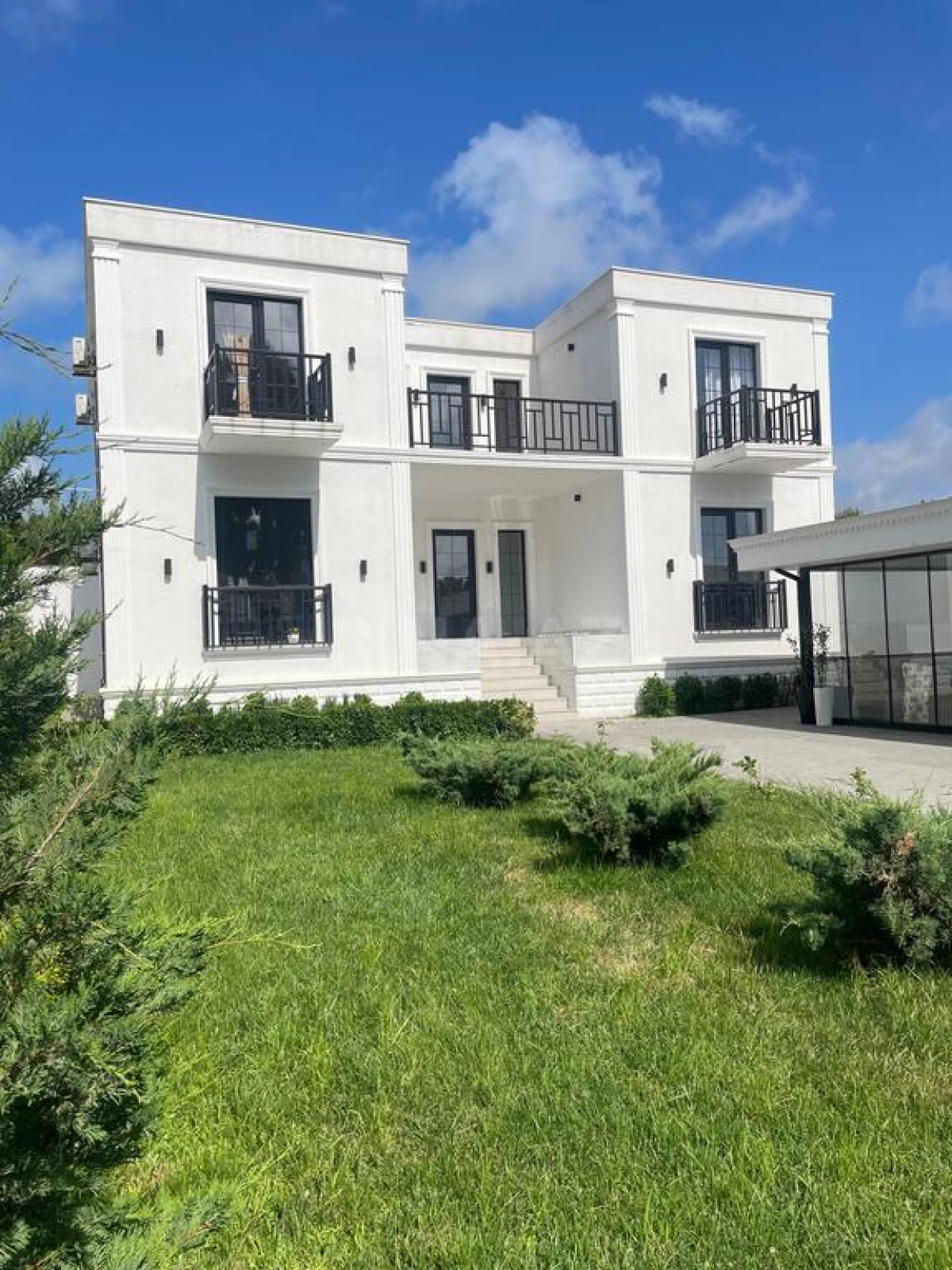 Kirayə verilir 3 otaqlı həyət evi 400 m²