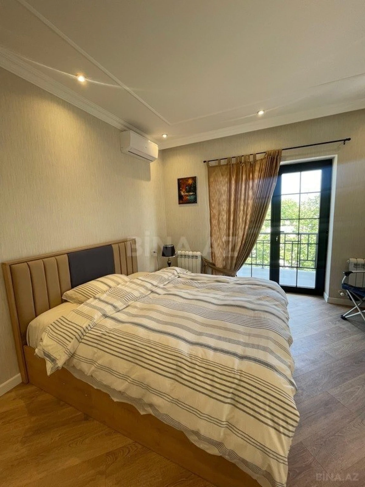 Kirayə verilir 3 otaqlı həyət evi 400 m²