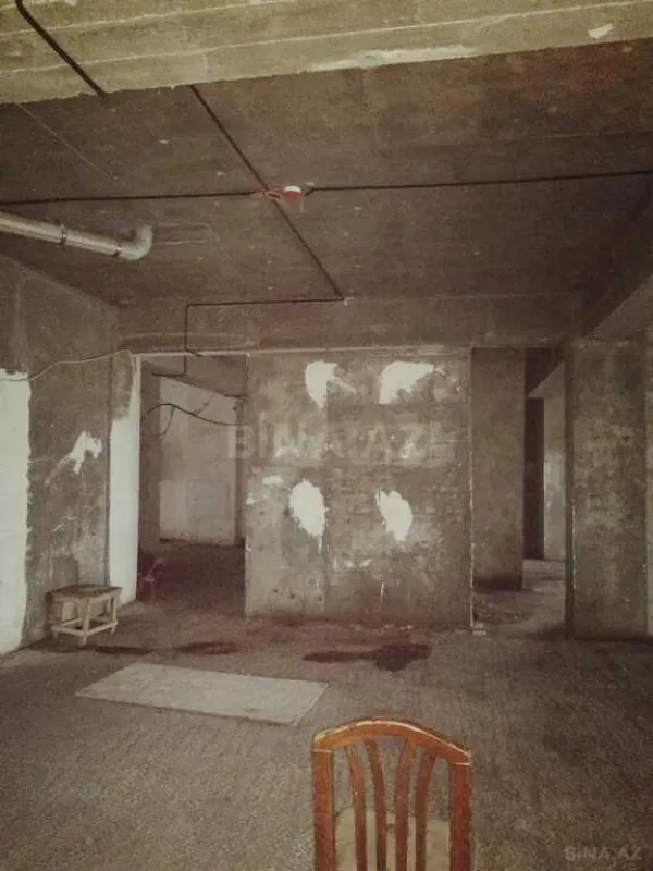 Satılır obyekt 140 m²