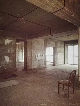 Satılır obyekt 140 m²