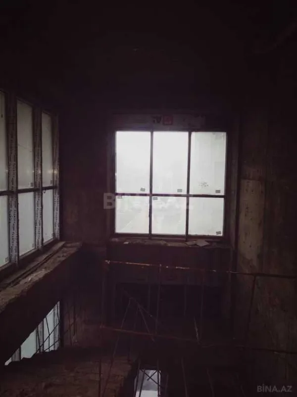 Satılır obyekt 140 m²