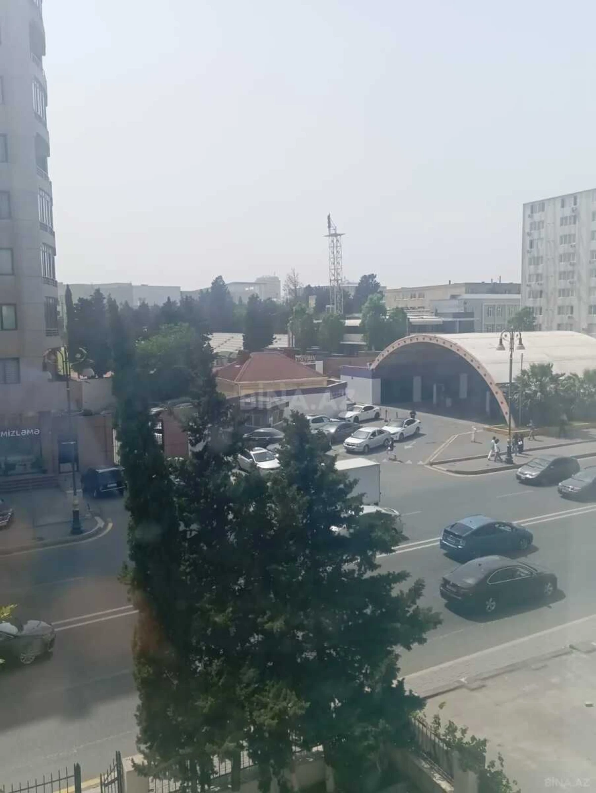 Satılır obyekt 1200 m²