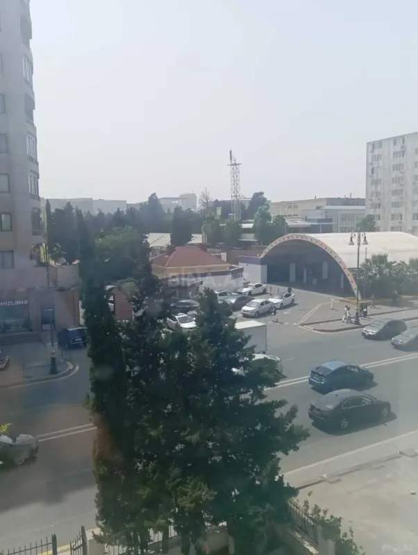 Satılır obyekt 1200 m²