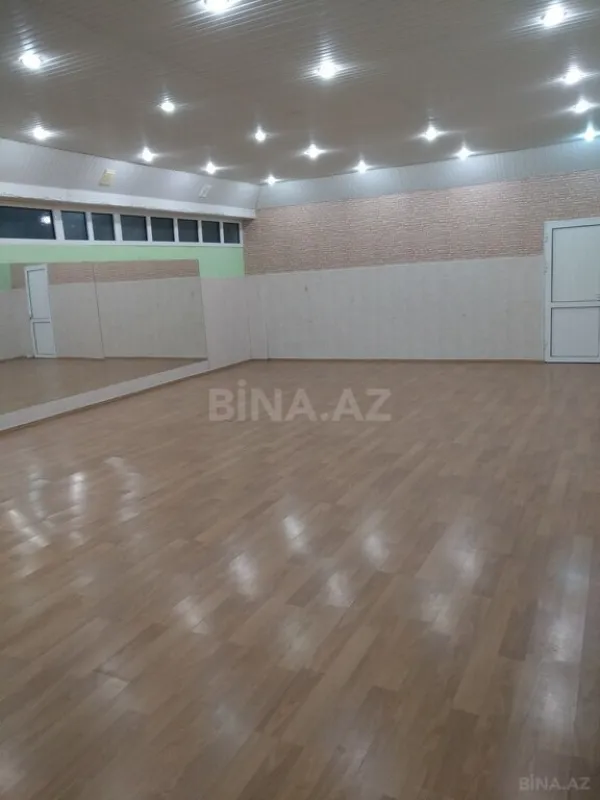 Satılır obyekt 1200 m²