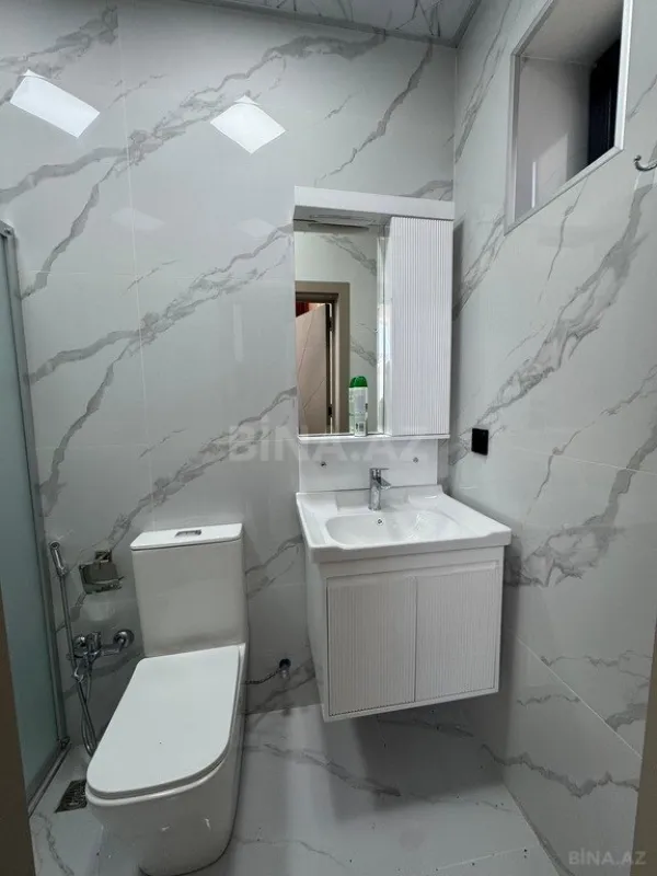 Satılır 3 otaqlı həyət evi 140 m²