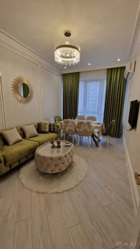 Kirayə verilir 2 otaqlı mənzil 60 m²