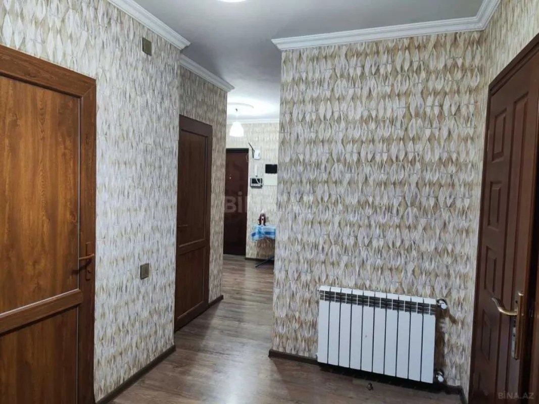 Satılır 3 otaqlı mənzil 113 m²