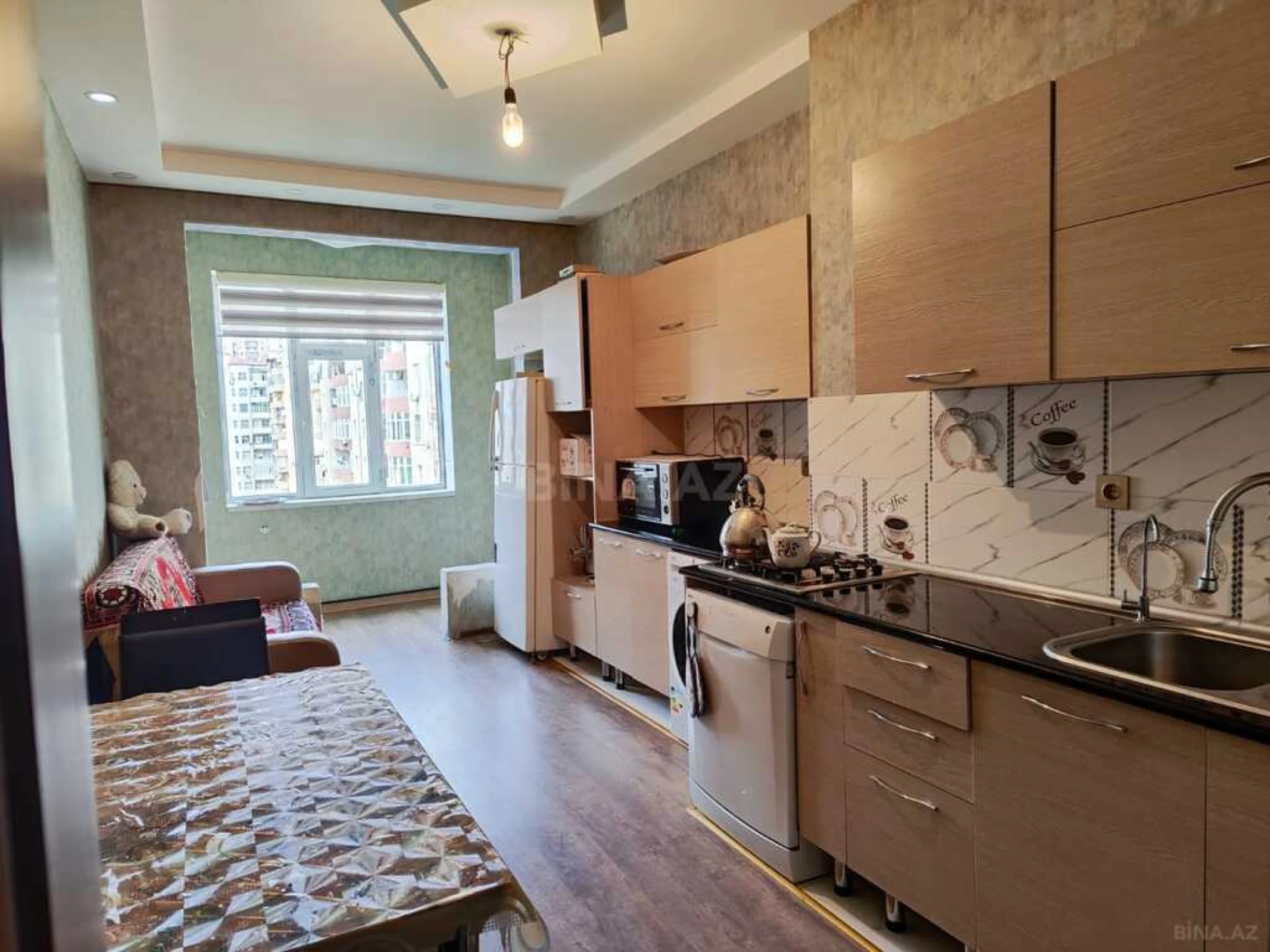 Satılır 3 otaqlı mənzil 113 m²