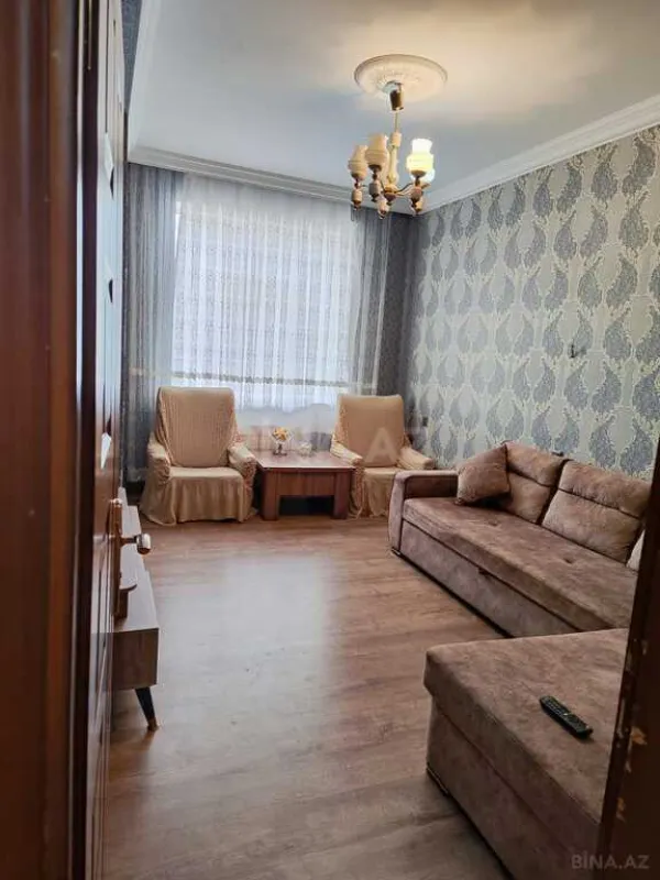 Satılır 3 otaqlı mənzil 113 m²