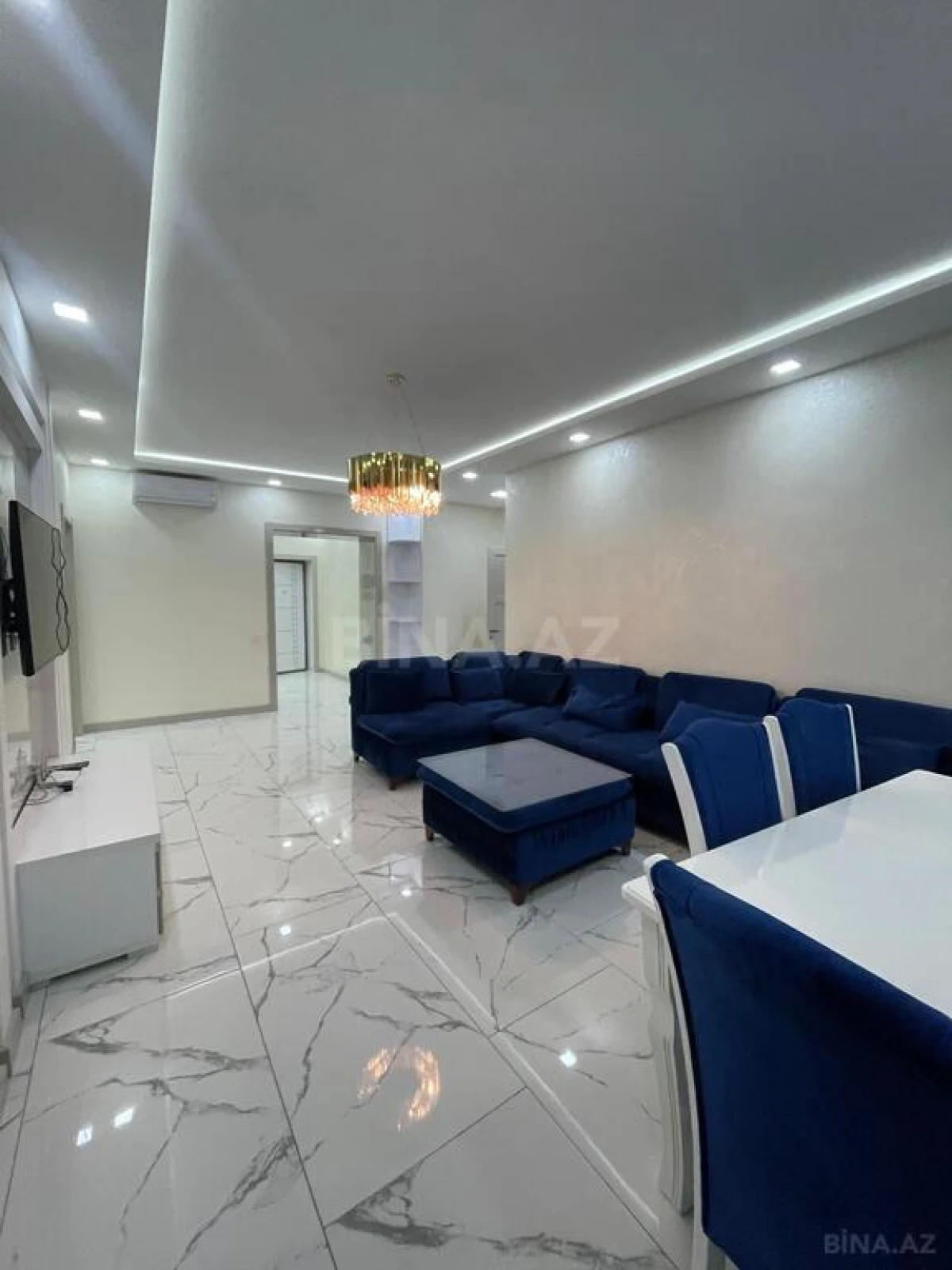 Kirayə verilir 3 otaqlı mənzil 110 m²