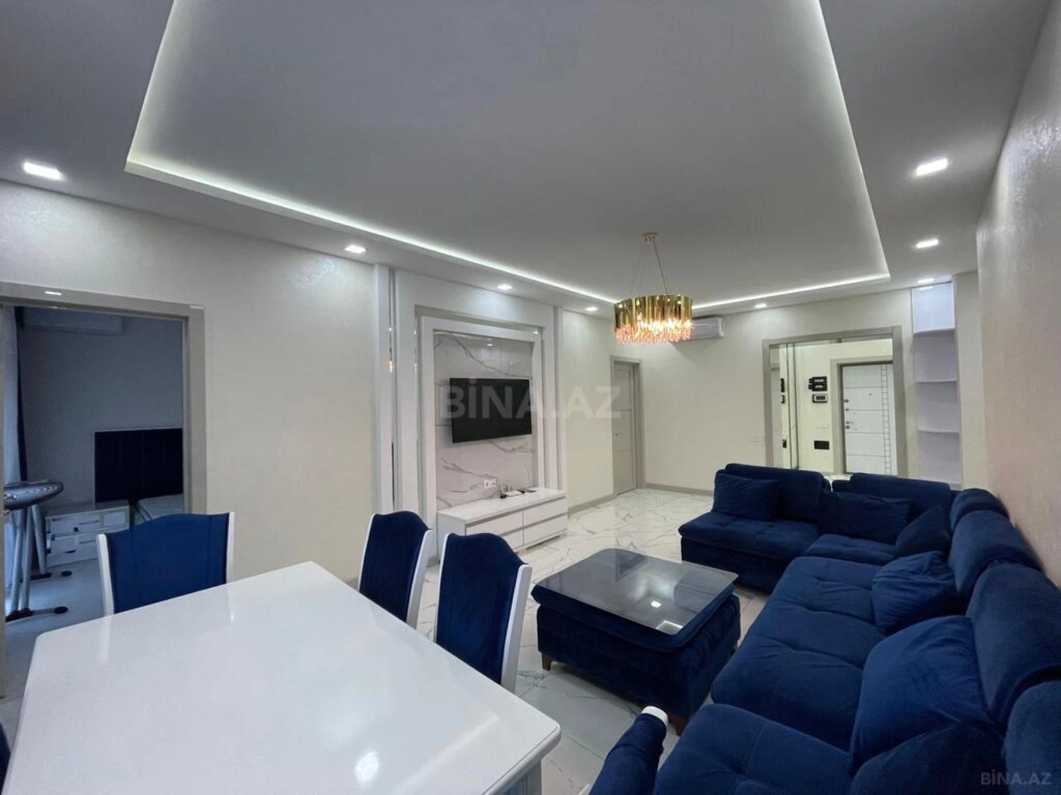 Kirayə verilir 3 otaqlı mənzil 110 m²