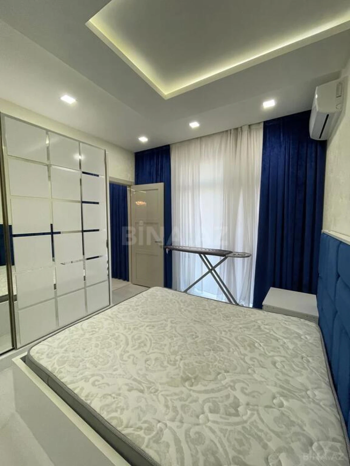 Kirayə verilir 3 otaqlı mənzil 110 m²