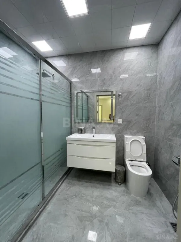 Kirayə verilir 3 otaqlı mənzil 110 m²