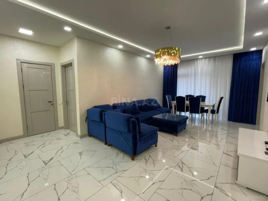 Kirayə verilir 3 otaqlı mənzil 110 m²