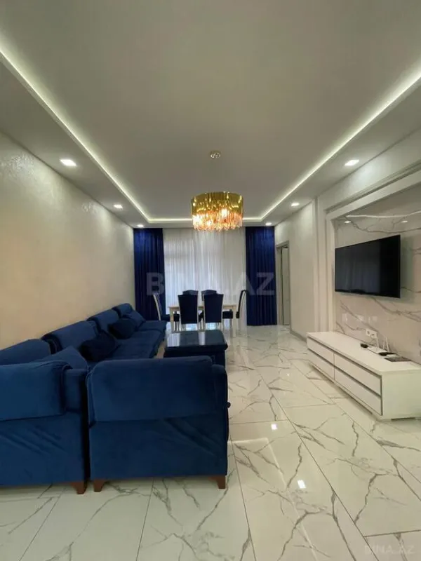 Kirayə verilir 3 otaqlı mənzil 110 m²