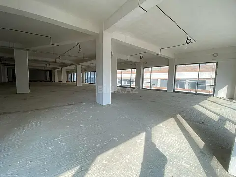 Satılır obyekt 1100 m²