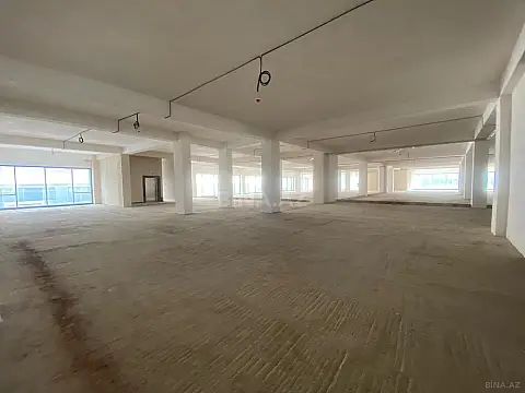 Satılır obyekt 1100 m²