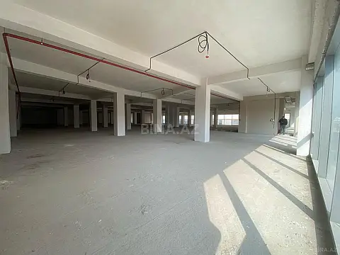Satılır obyekt 1100 m²