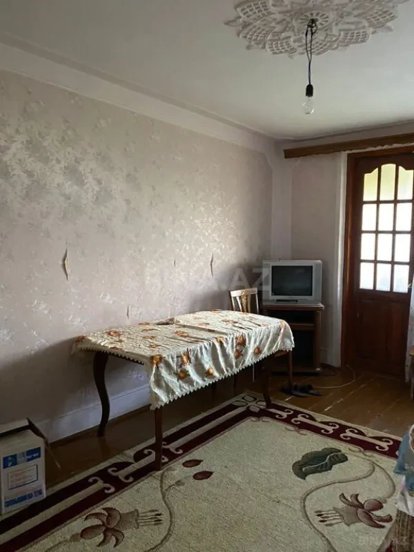 Kirayə verilir 2 otaqlı mənzil 52 m²