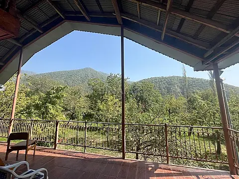 Satılır 5 otaqlı həyət evi 150 m²