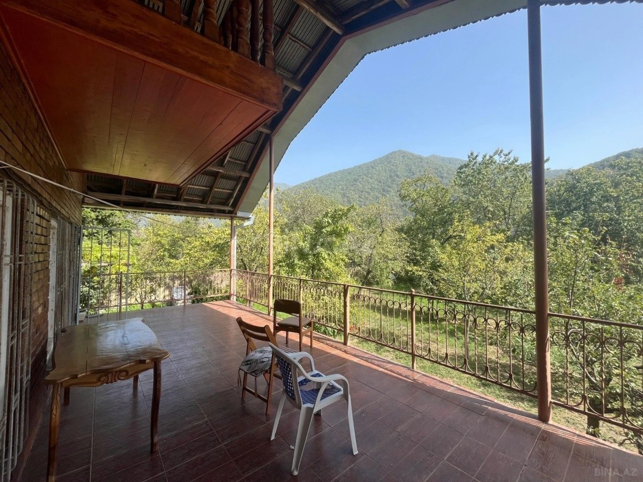 Satılır 5 otaqlı həyət evi 150 m²