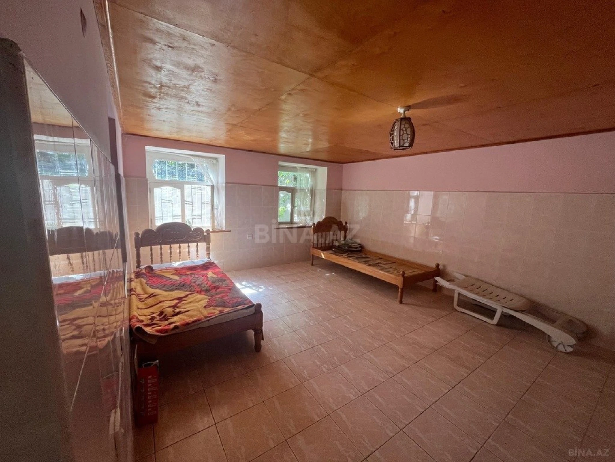 Satılır 5 otaqlı həyət evi 150 m²