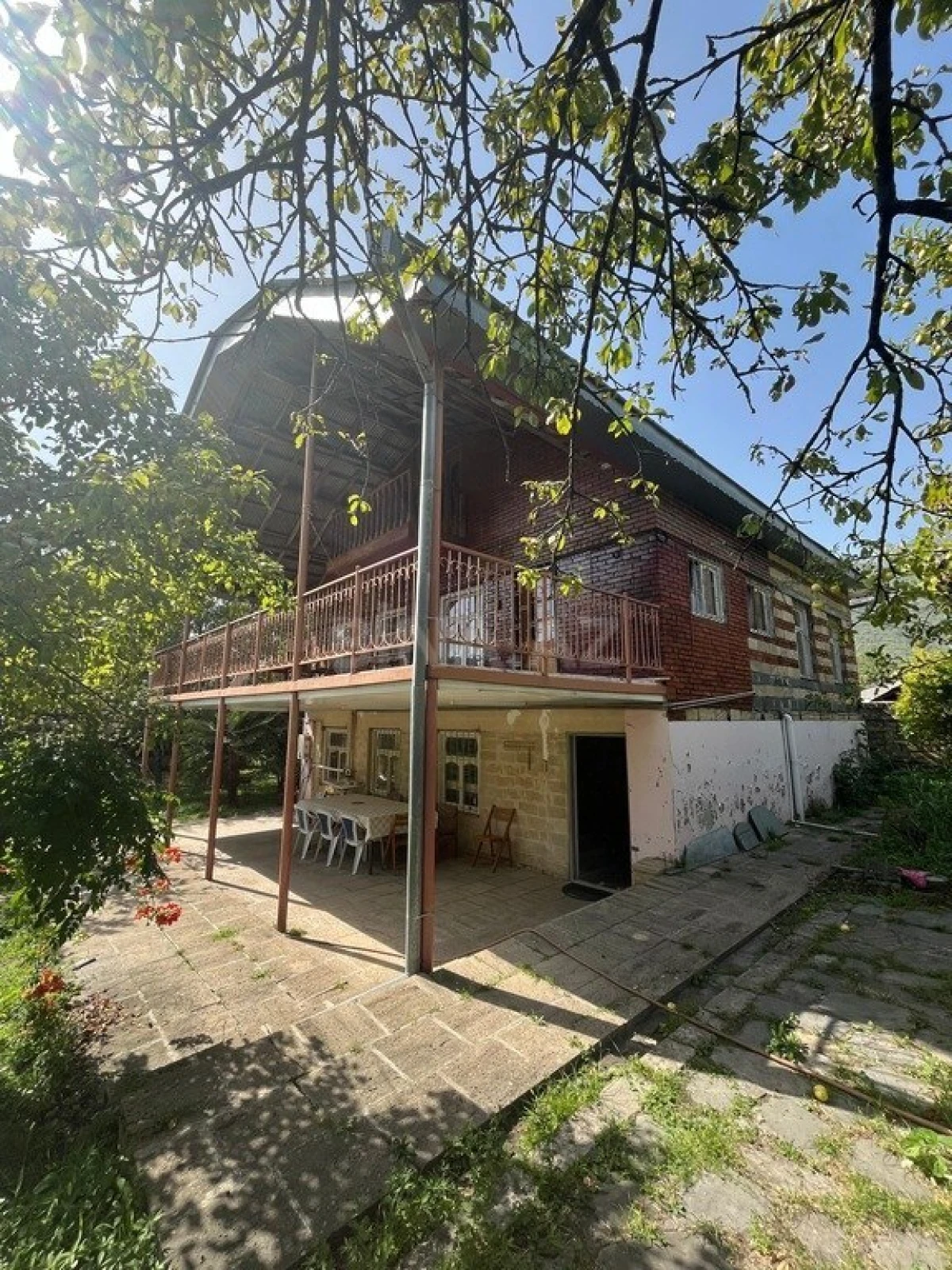 Satılır 5 otaqlı həyət evi 150 m²