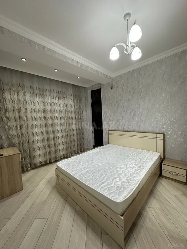 Kirayə verilir 2 otaqlı mənzil 77 m²