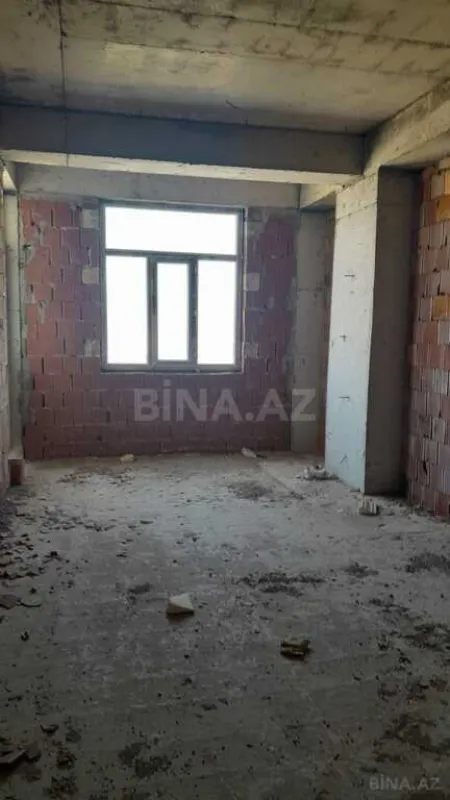 Satılır 3 otaqlı mənzil 129 m²