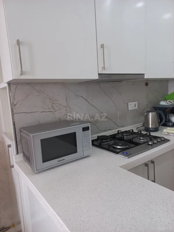 Satılır 2 otaqlı mənzil 67 m²