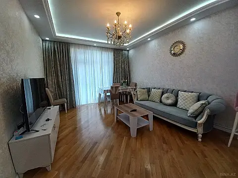 Satılır 2 otaqlı mənzil 67 m²