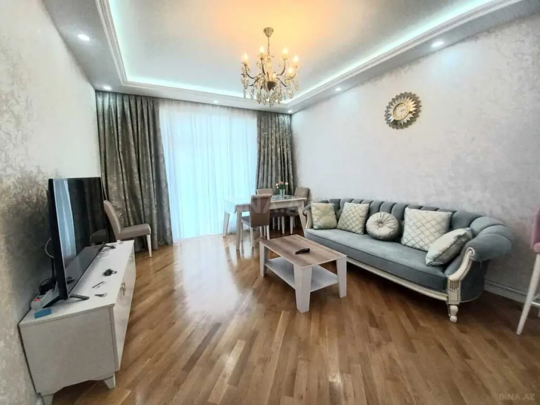 Satılır 2 otaqlı mənzil 67 m²