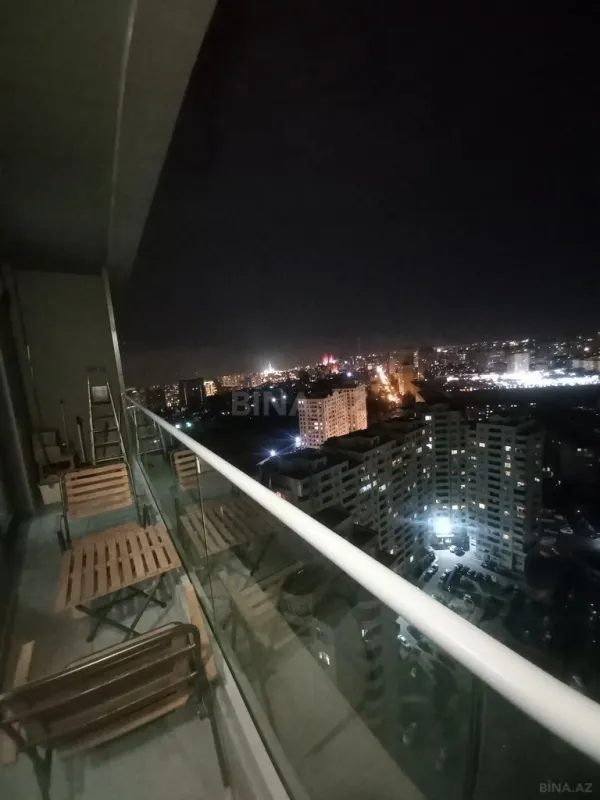 Satılır 2 otaqlı mənzil 67 m²