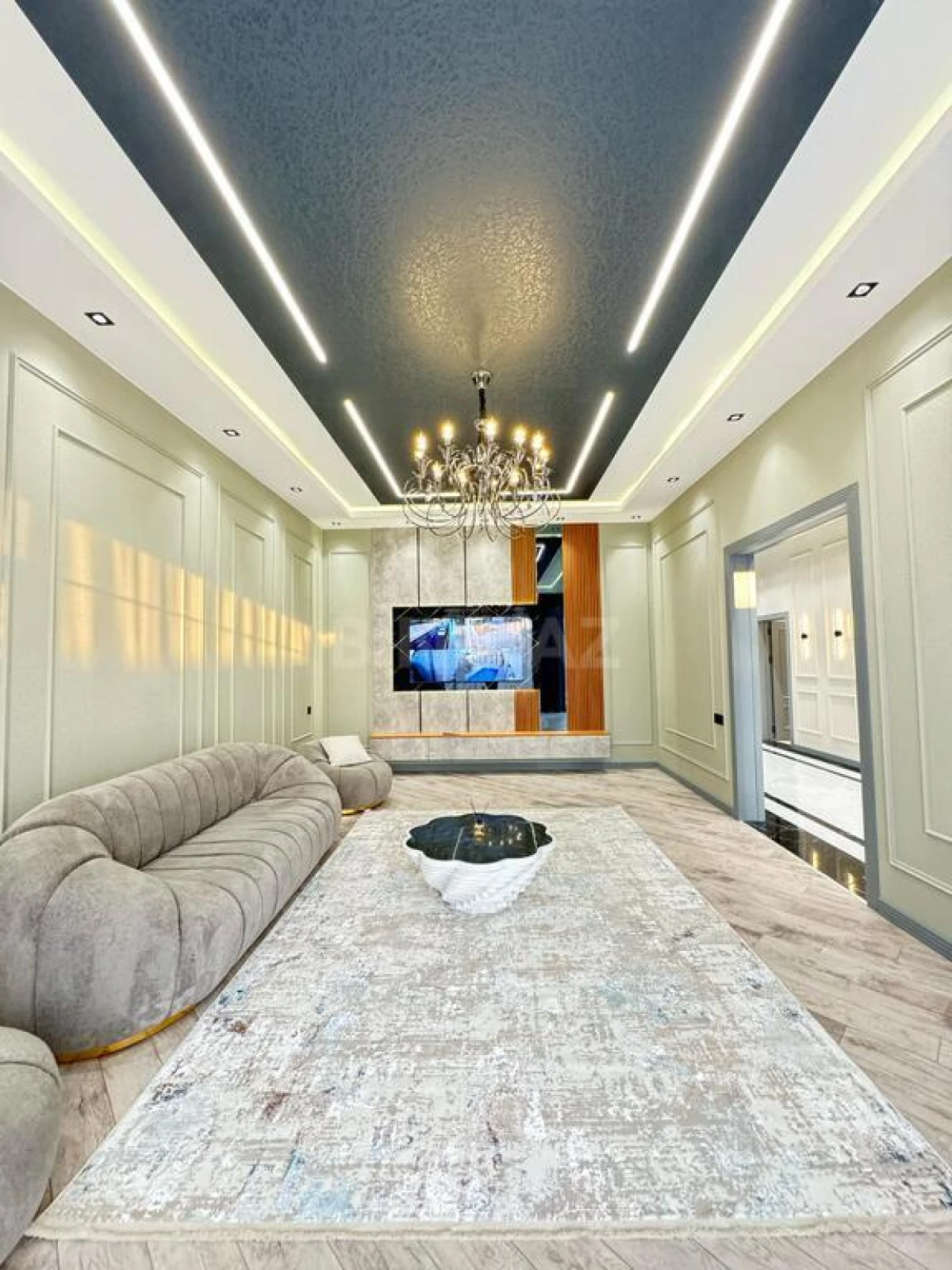 Satılır 4 otaqlı həyət evi 200 m²