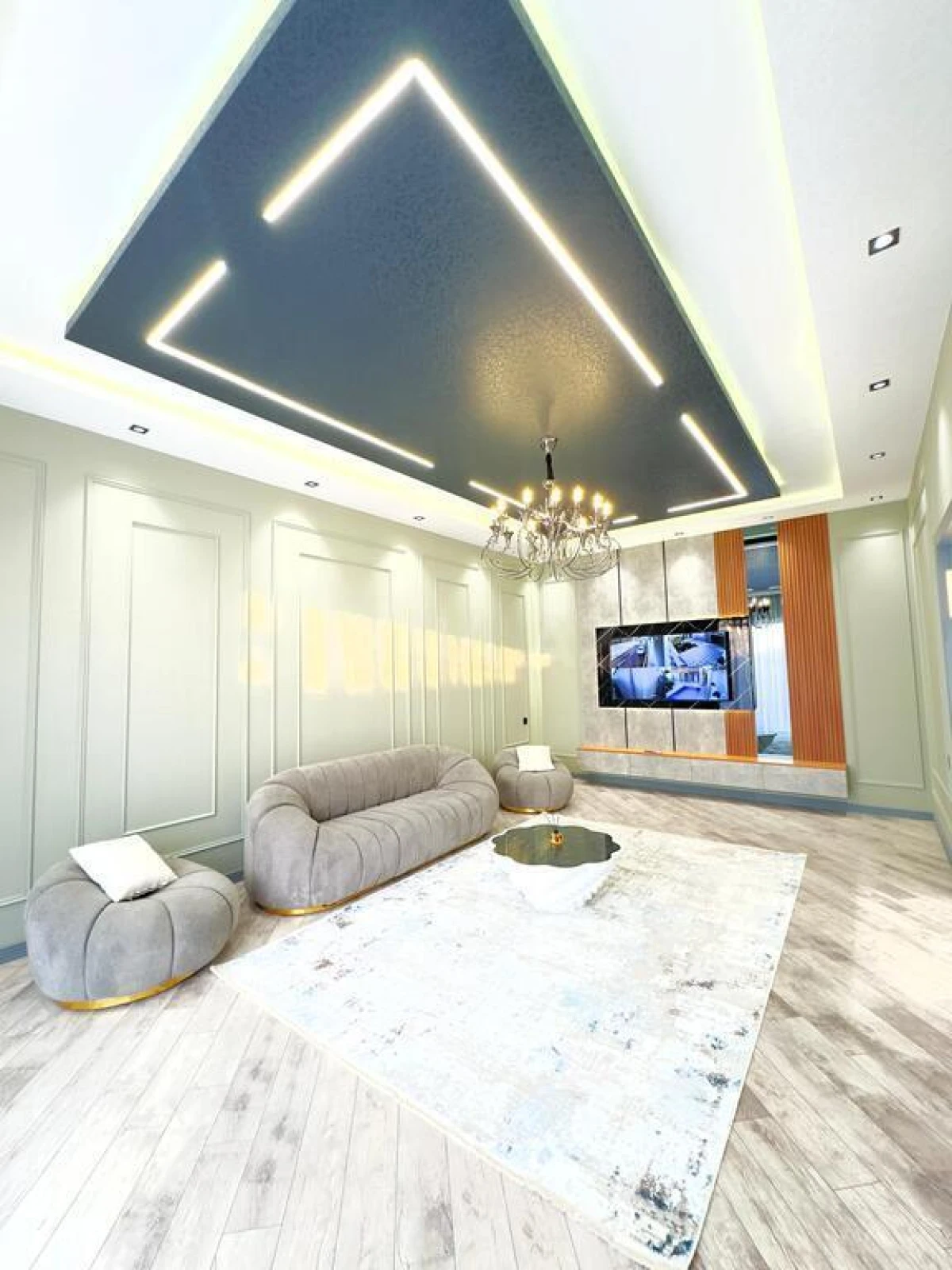 Satılır 4 otaqlı həyət evi 200 m²