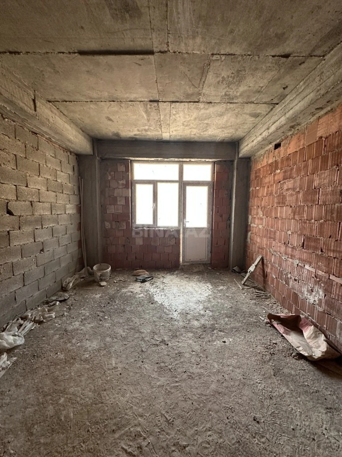 Satılır 1 otaqlı mənzil 44 m²